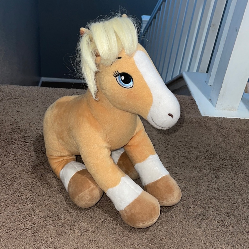 Build a bear horse